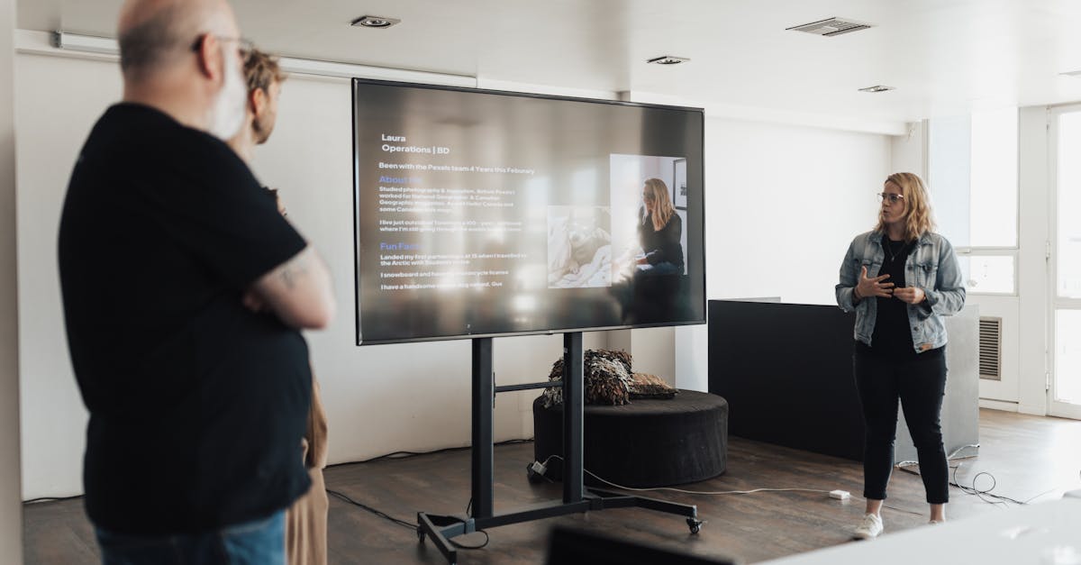 阿凡提香蕉:廊坊五金平台加盟代理